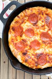 Cast-Iron Skillet Pizza