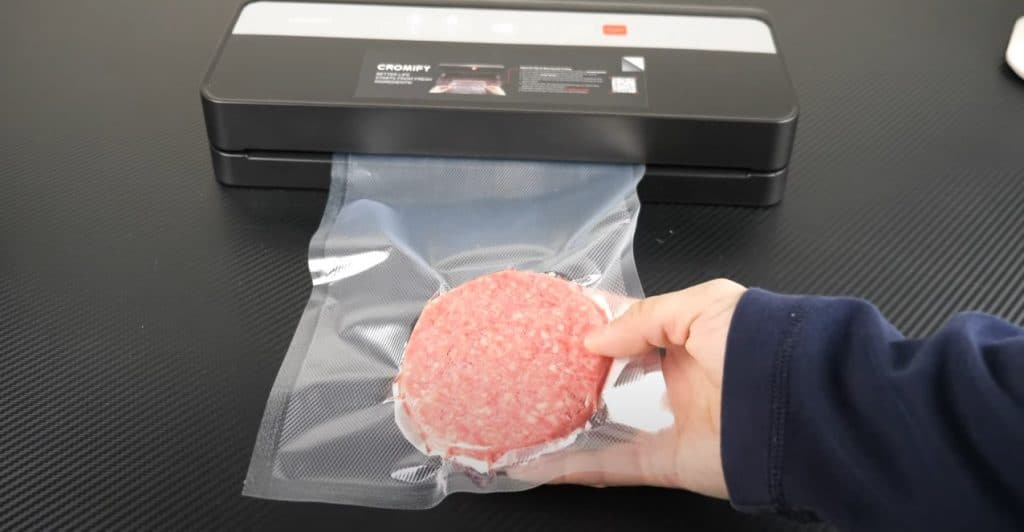 Vacuum-Sealer-Dry-Goods