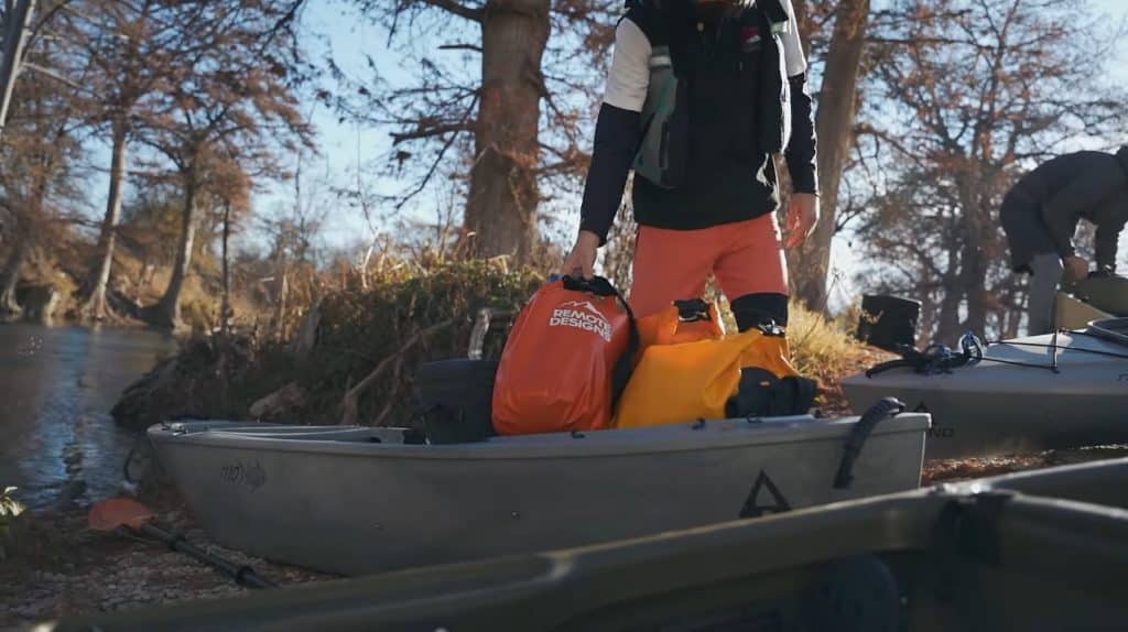 Cómo cuidar su equipo de kayak