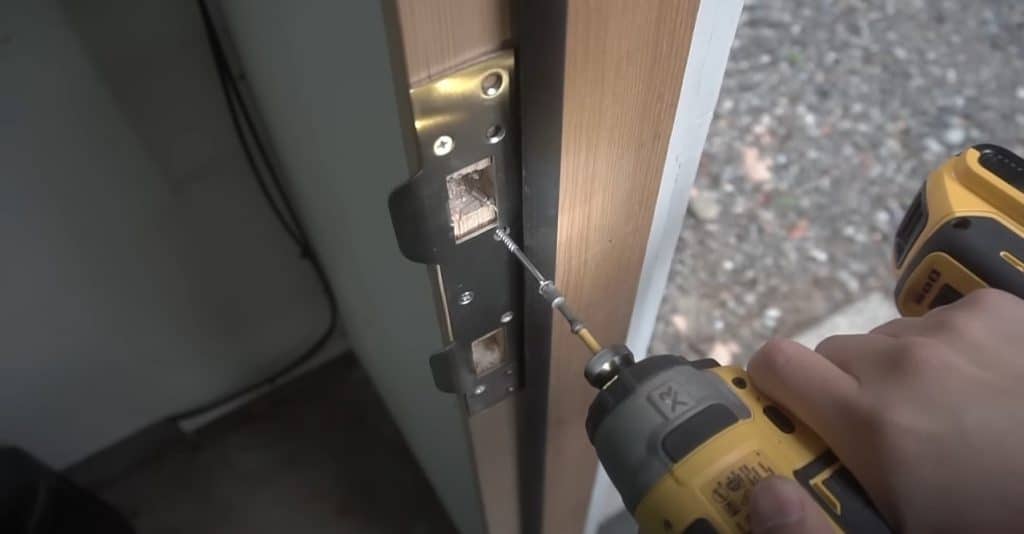 Reasons Of The Door Reinforcement