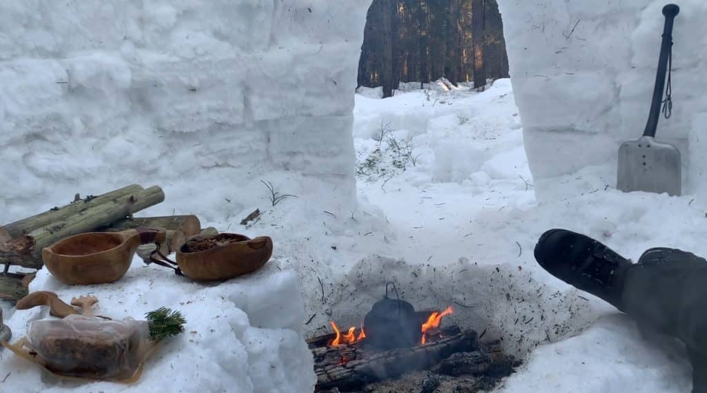 Camping Before The Creation of Tent Stove