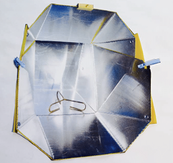 All Season Solar Cooker and Trivet