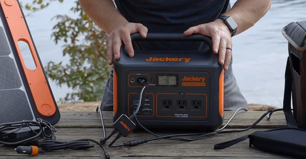 Jackery Explorer 1000 Indoor Generator