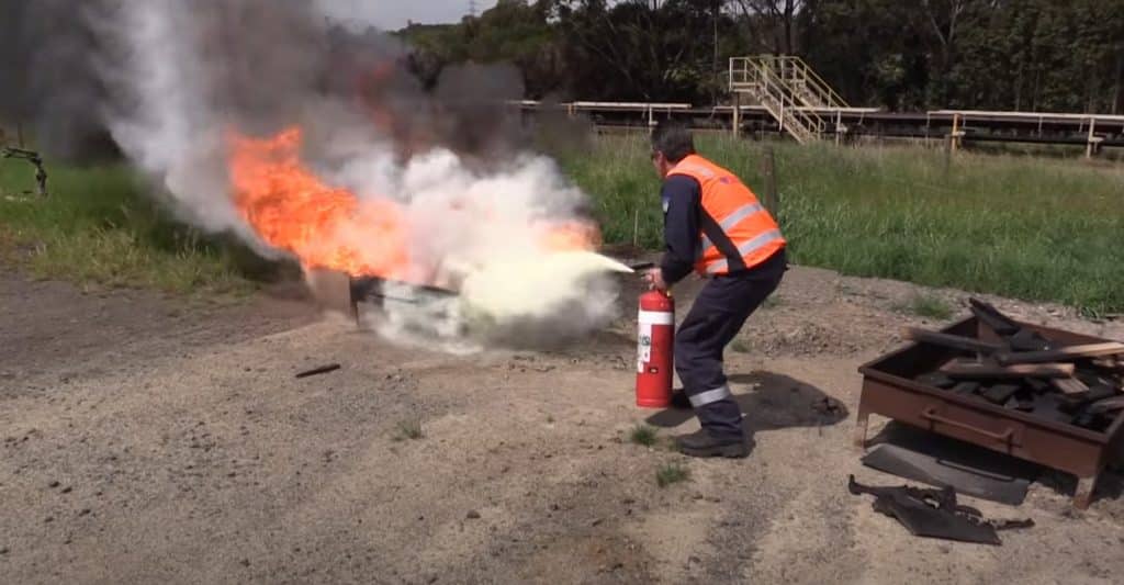 Jak zapewnić sobie bezpieczeństwo podczas używania Burn Barrel