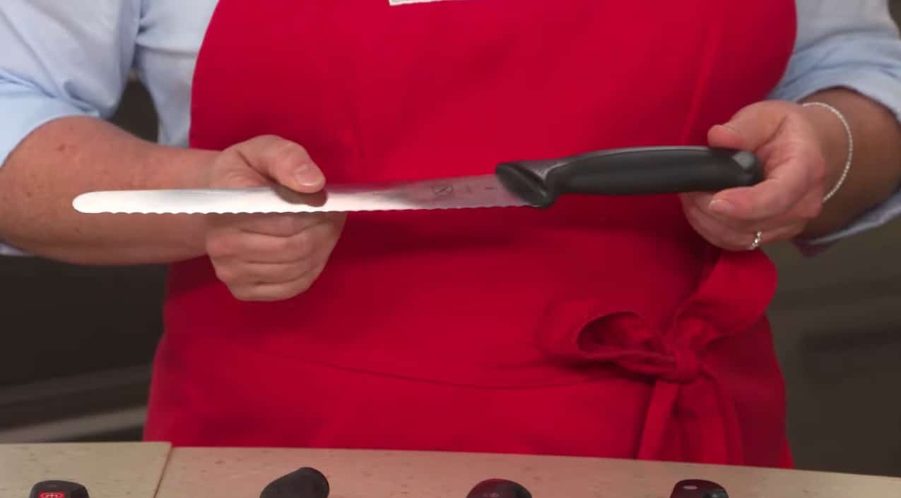 The Most Important Characteristics Of A Serrated Edge Knife