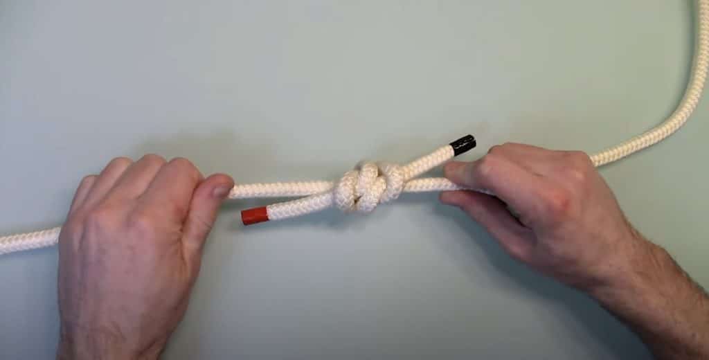 How-to-Tie-a-Double-Fisherman’s-Knot