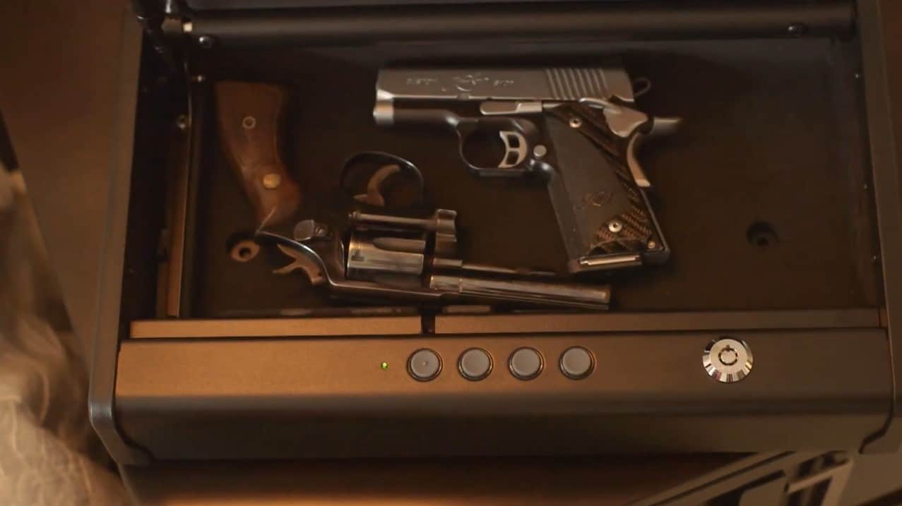 Small Gun Safes Made Of Solid Steel Construction
